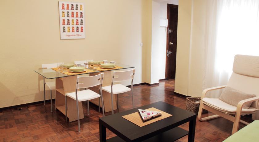 Apartamentos Callecultura Madrid Zimmer foto
