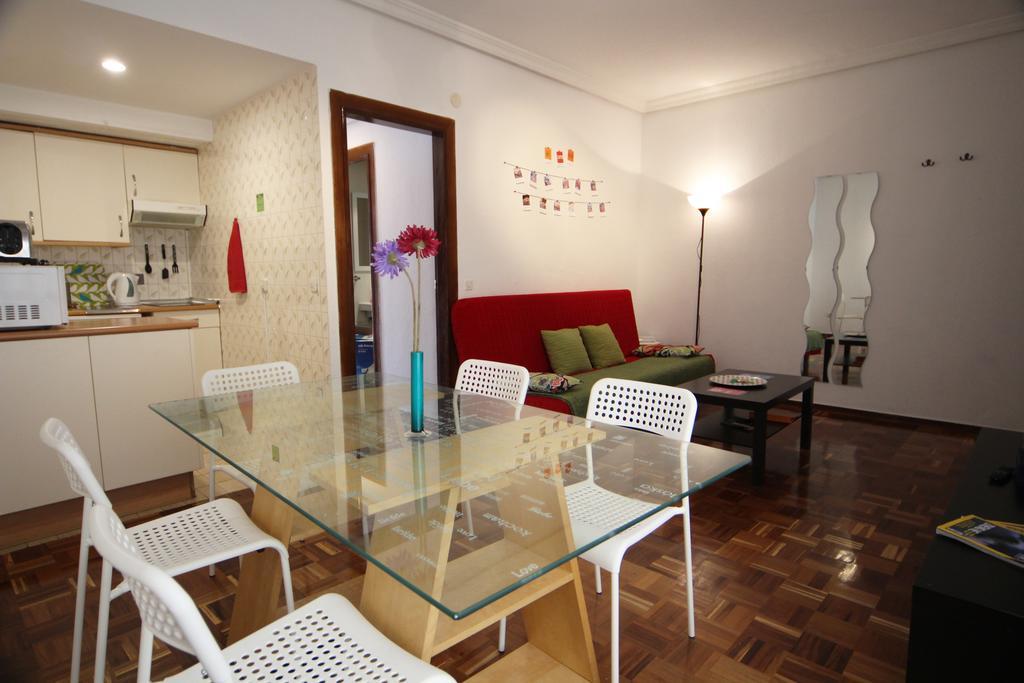Apartamentos Callecultura Madrid Zimmer foto