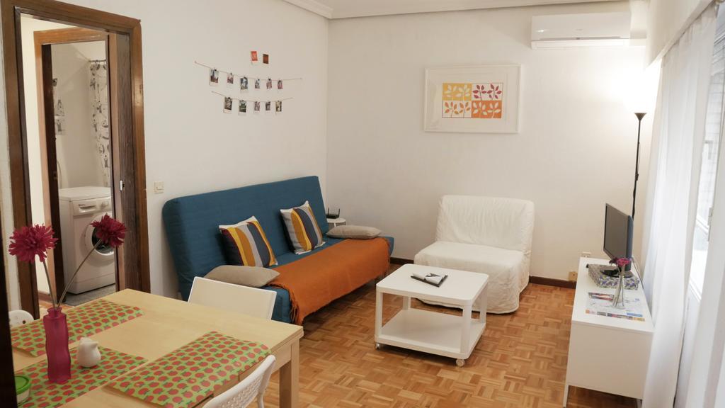 Apartamentos Callecultura Madrid Exterior foto